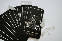 Afbeelding in Gallery-weergave laden, Feralis Tarot
