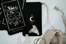 Afbeelding in Gallery-weergave laden, Feralis Tarot